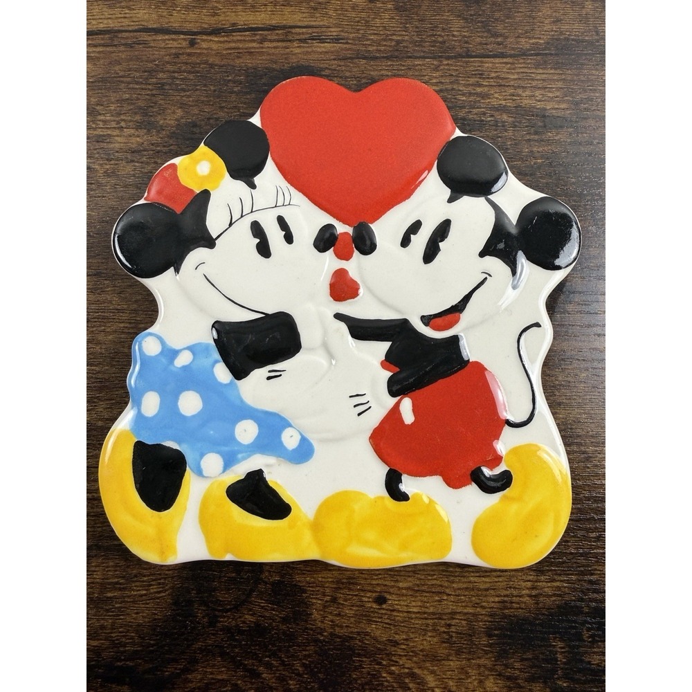 Mickey Minnie Mouse Ceramic Plate Dish‎ Disney Valentine Heart Trinket 8" VTG